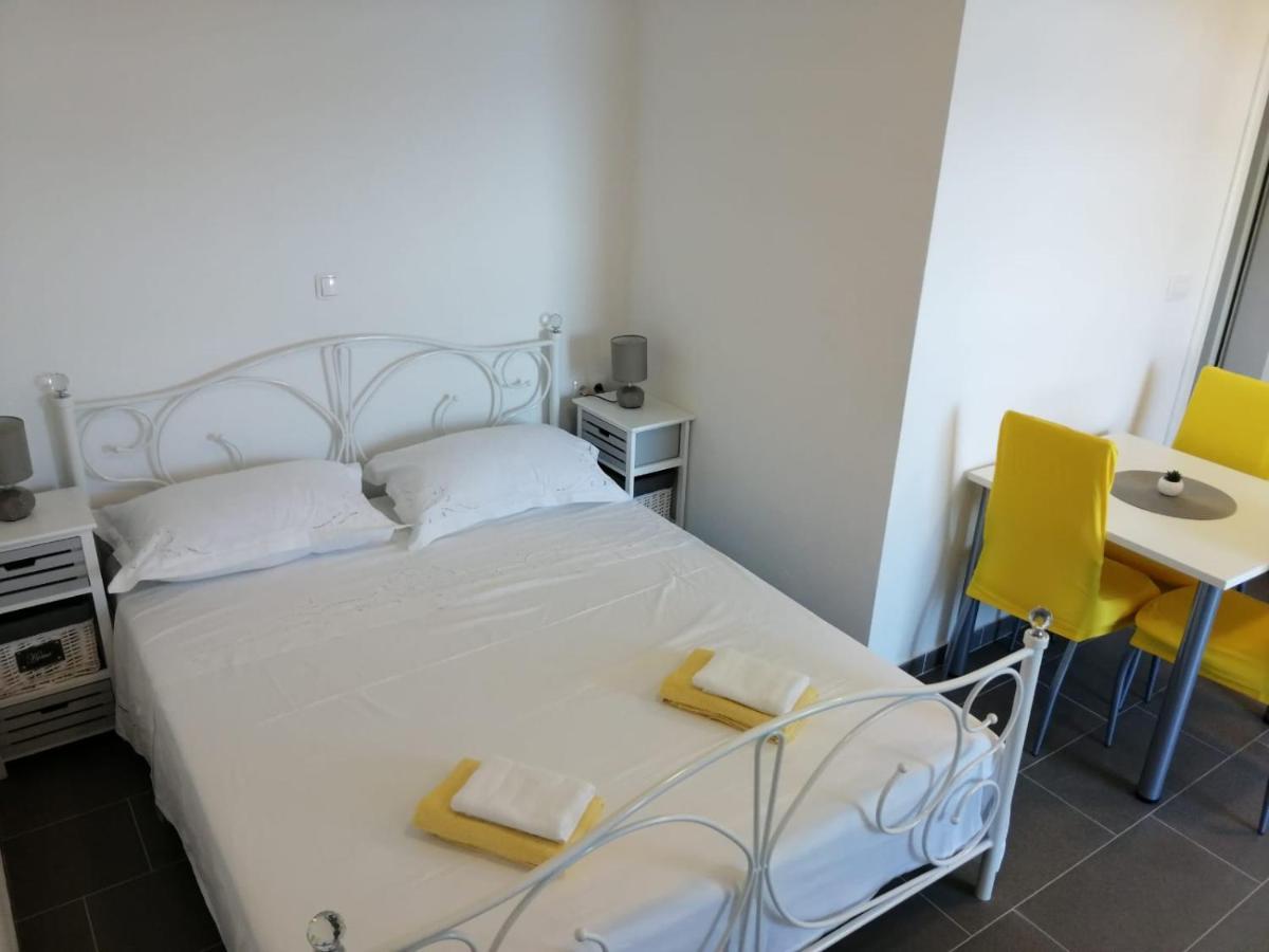 Apartmani Skalinada Marina Dış mekan fotoğraf